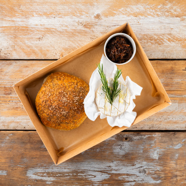 Sharing Cheese Box - Camembert flavoured with Garlic and Rosemary, Basil's Red Onion Chutney & Rusbridge Baker's Bread - Image 4
